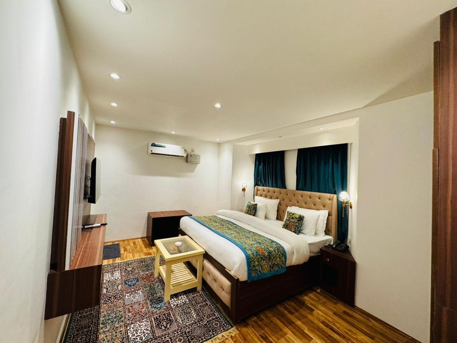 De Elaaf The Luxury Stay Srinagar  Ngoại thất bức ảnh