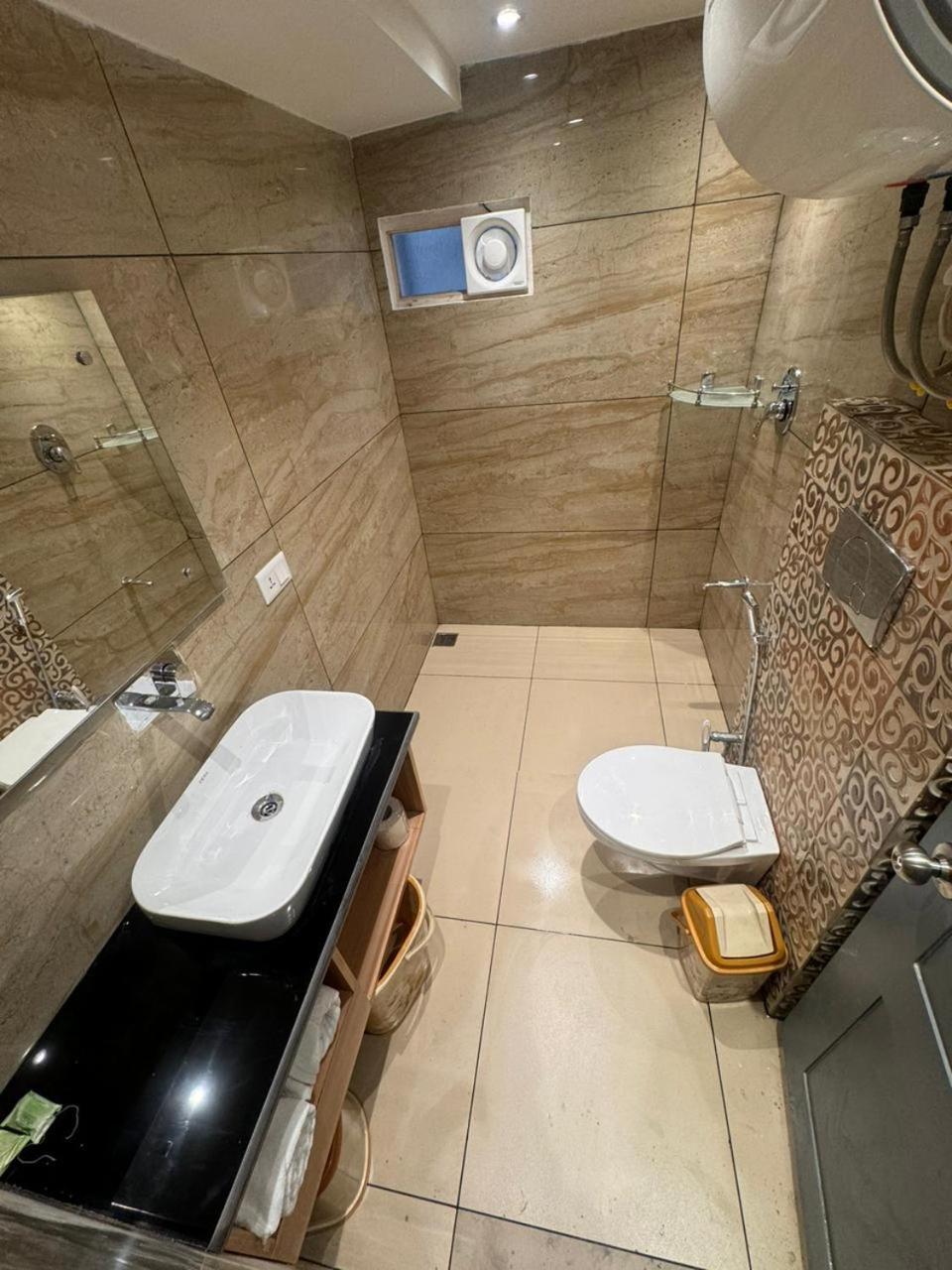 De Elaaf The Luxury Stay Srinagar  Ngoại thất bức ảnh