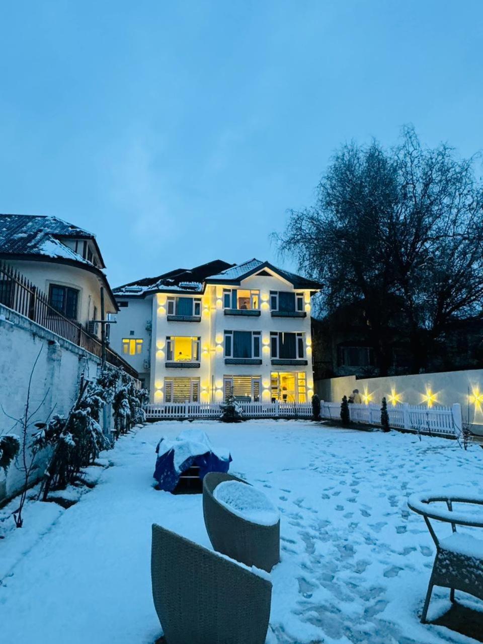 De Elaaf The Luxury Stay Srinagar  Ngoại thất bức ảnh
